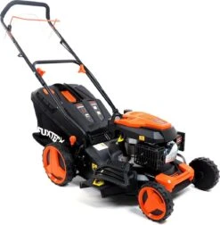 FUXTEC Grasmaaier Benzine - 46cm - Zelfrijdend / Zelftrekkend / Achterwielaandrijving - Mulchfunctie - Opvangbak 50L - FX-RM4646 18 FUXTEC Grasmaaier Benzine - 46cm - Zelfrijdend / Zelftrekkend / Achterwielaandrijving - Mulchfunctie - Opvangbak 50L - FX-RM4646 -Tuingereedschap Winkel 1174x1200 1