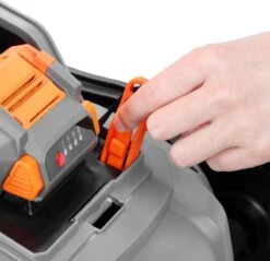 FUXTEC Grasmaaier Accu 40V (2x 20V) - Set Met Batterij (2x 2Ah) En Lader (2.4A Dubbellader) 20 FUXTEC Grasmaaier Accu 40V (2x 20V) - Set Met Batterij (2x 2Ah) En Lader (2.4A Dubbellader) -Tuingereedschap Winkel 1200x1163