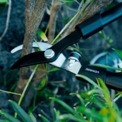 VONROC Snoeischaren Set / Snoeiset - 3-delig - Takkenschaar, Heggenschaar En Snoeischaar 19 VONROC Snoeischaren Set / Snoeiset - 3-delig - Takkenschaar, Heggenschaar En Snoeischaar -Tuingereedschap Winkel 1200x1200 158