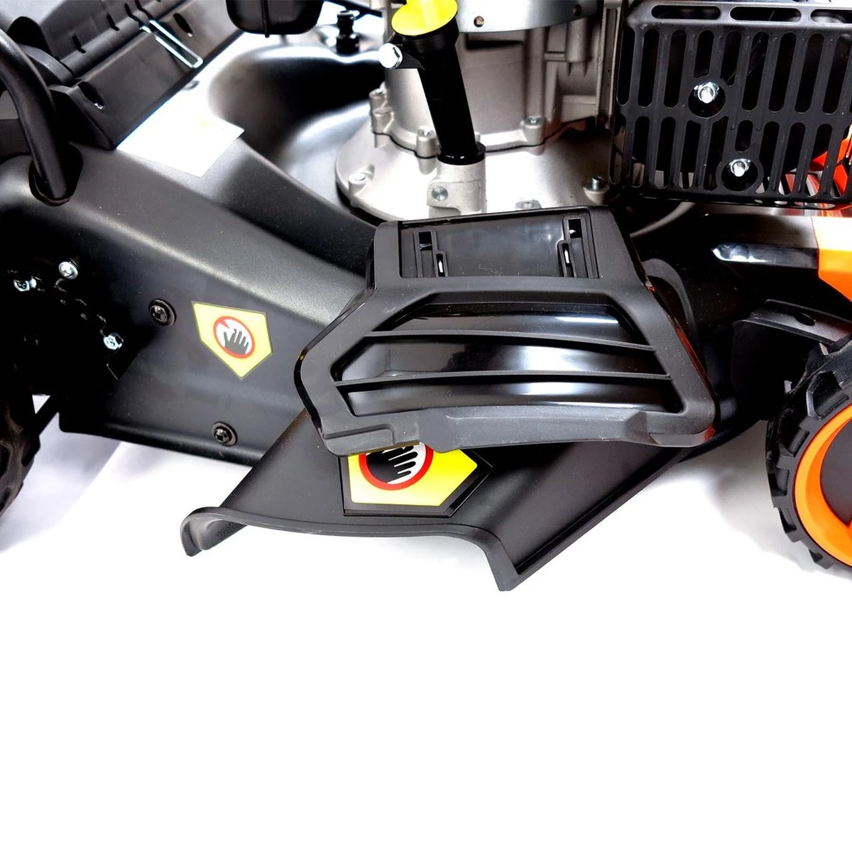 FUXTEC Grasmaaier Benzine - 46cm - Zelfrijdend / Zelftrekkend / Achterwielaandrijving - Mulchfunctie - Opvangbak 50L - FX-RM4646 13 FUXTEC Grasmaaier Benzine - 46cm - Zelfrijdend / Zelftrekkend / Achterwielaandrijving - Mulchfunctie - Opvangbak 50L - FX-RM4646 - Afbeelding 11