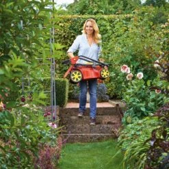 WOLF-Garten A 340 E Elektrische Grasmaaier - 1400 W - 34 Cm Maaibreedte - 30 Liter Opvangbak - Centrale Hoogte-instelling -Tuingereedschap Winkel 1200x1200 300