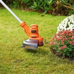Black & Decker BLACK+DECKER BESTA525-QS Grastrimmer - 450W - 25cm - Gesnoerd 13 Black & Decker BLACK+DECKER BESTA525-QS Grastrimmer - 450W - 25cm - Gesnoerd -Tuingereedschap Winkel 1200x1200 315