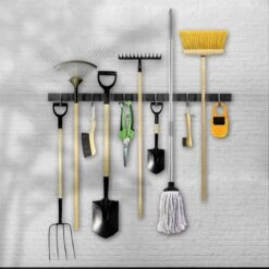 Bezem Ophangsysteem – Bezemhouder – Tuingereedschap – RVS – 5 Houders – 6 Haken - BAULK® 13 Bezem Ophangsysteem – Bezemhouder – Tuingereedschap – RVS – 5 Houders – 6 Haken - BAULK® -Tuingereedschap Winkel 1200x1200 477