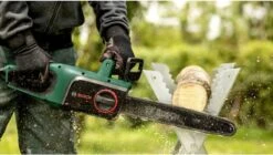 Bosch UniversalChain 35 Kettingzaag - 1800W - 350 Mm 8 Bosch UniversalChain 35 Kettingzaag - 1800W - 350 Mm -Tuingereedschap Winkel 1200x681 4