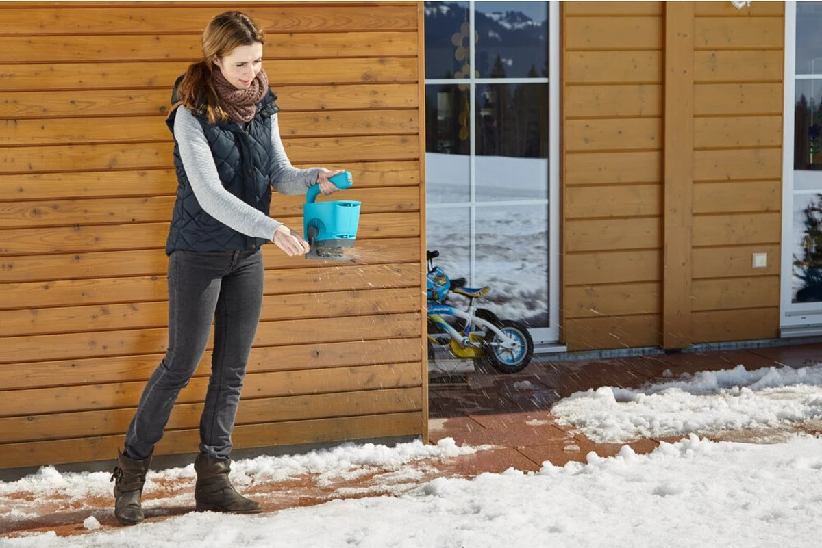 GARDENA - Handstrooier M - Strooikar- 100m2 - 1.8 Liter 8 GARDENA - Handstrooier M - Strooikar- 100m2 - 1.8 Liter - Afbeelding 6