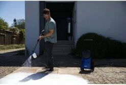 NILFISK CORE 140 POWER CONTROL PCA HOGEDRUKREINIGER 140 BAR SLANGHASPEL TERRASREINIGER WASBORSTEL REGELBARE WERKDRUK 5 JAAR GARANTIE 34 NILFISK CORE 140 POWER CONTROL PCA HOGEDRUKREINIGER 140 BAR SLANGHASPEL TERRASREINIGER WASBORSTEL REGELBARE WERKDRUK 5 JAAR GARANTIE -Tuingereedschap Winkel 1200x816 3