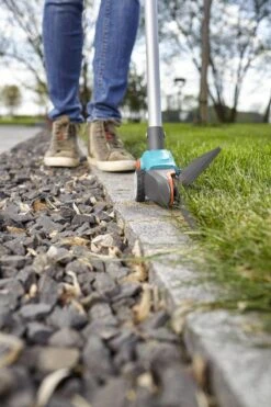 GARDENA Comfort Grasschaar - Op Steel -Tuingereedschap Winkel 799x1200 15