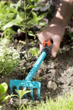 GARDENA Combisystem Handharkje Hark - Werkbreedte 8,5 Cm 16 GARDENA Combisystem Handharkje Hark - Werkbreedte 8,5 Cm -Tuingereedschap Winkel 799x1200 47