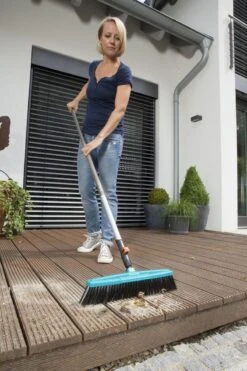 GARDENA Combi System Straatbezem - Aanbevolen Steellengte 130-150 Cm -Tuingereedschap Winkel 800x1200 30