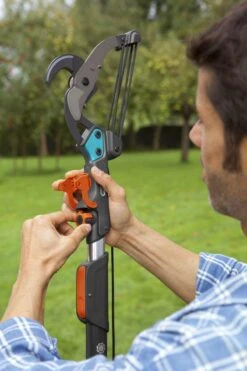 GARDENA Combisysteem Aambeeld Boomschaar Takkenschaar - 35mm -Tuingereedschap Winkel 800x1200 4