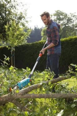 GARDENA - TCS 720/20 Kettingzaag - Max Bereik 4.40m 16 GARDENA - TCS 720/20 Kettingzaag - Max Bereik 4.40m -Tuingereedschap Winkel 800x1200 45