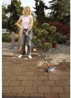 GARDENA Cleansystem Comfort Schrobber - Reinigen Van Paden - Terras - Oprit 18 GARDENA Cleansystem Comfort Schrobber - Reinigen Van Paden - Terras - Oprit -Tuingereedschap Winkel 873x1200 1